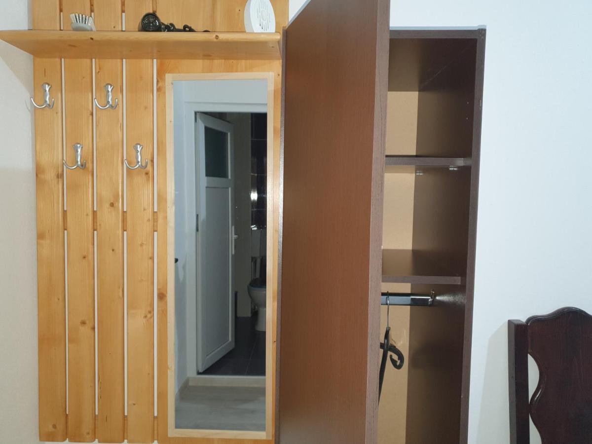 Pensiunea Ronicson Milostea Dış mekan fotoğraf